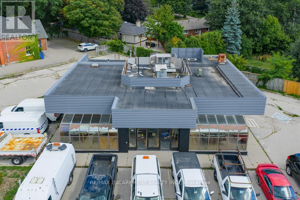 Photo 7 of 434 Plains Road E, Burlington ON