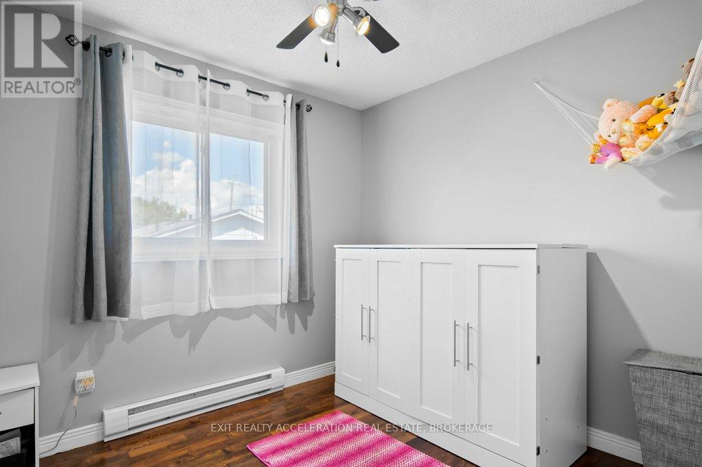 Photo 13 of 472 Camden Road, Greater Napanee ON