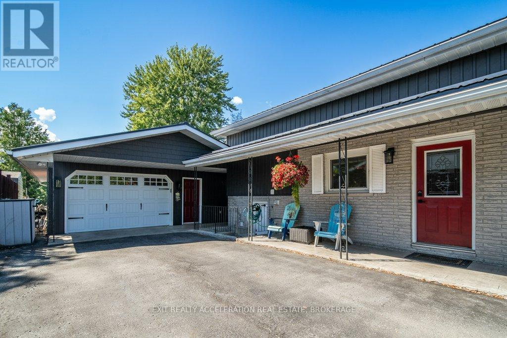 Photo 26 of 472 Camden Road, Greater Napanee ON
