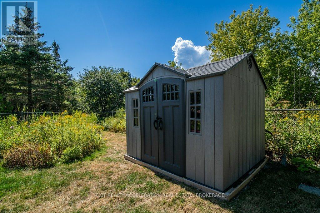 Photo 33 of 472 Camden Road, Greater Napanee ON