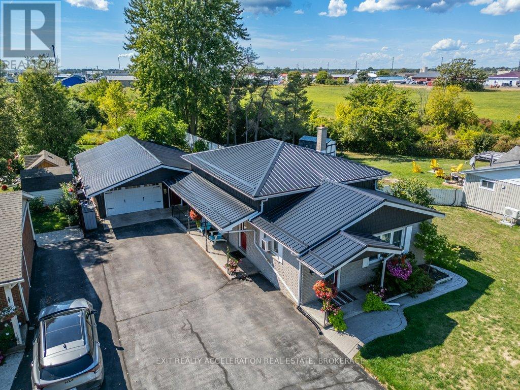 Photo 34 of 472 Camden Road, Greater Napanee ON