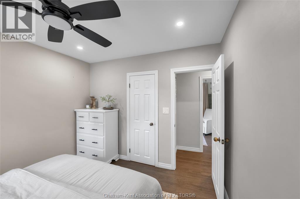 Photo 26 of 38 Burton Avenue, Chatham ON