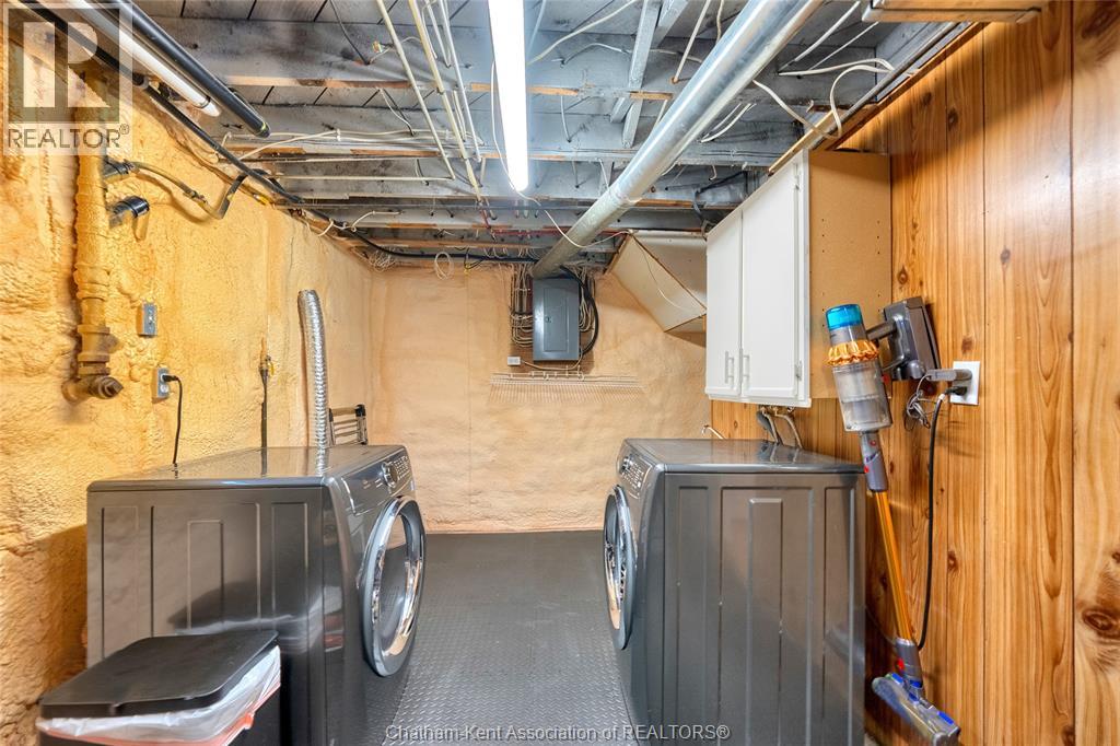 Photo 35 of 38 Burton Avenue, Chatham ON