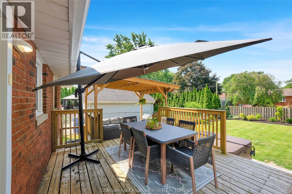 Photo 39 of 38 Burton Avenue, Chatham ON