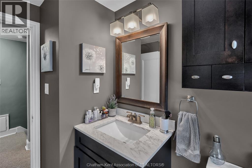 Photo 26 of 210 212 Elizabeth Street, Chatham ON