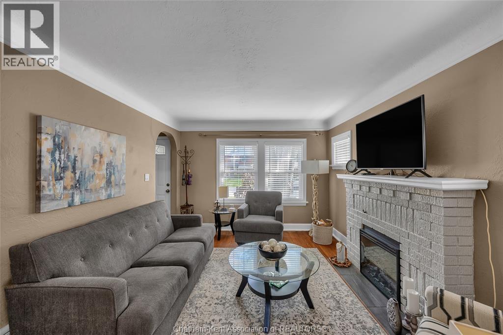 Photo 29 of 210 212 Elizabeth Street, Chatham ON