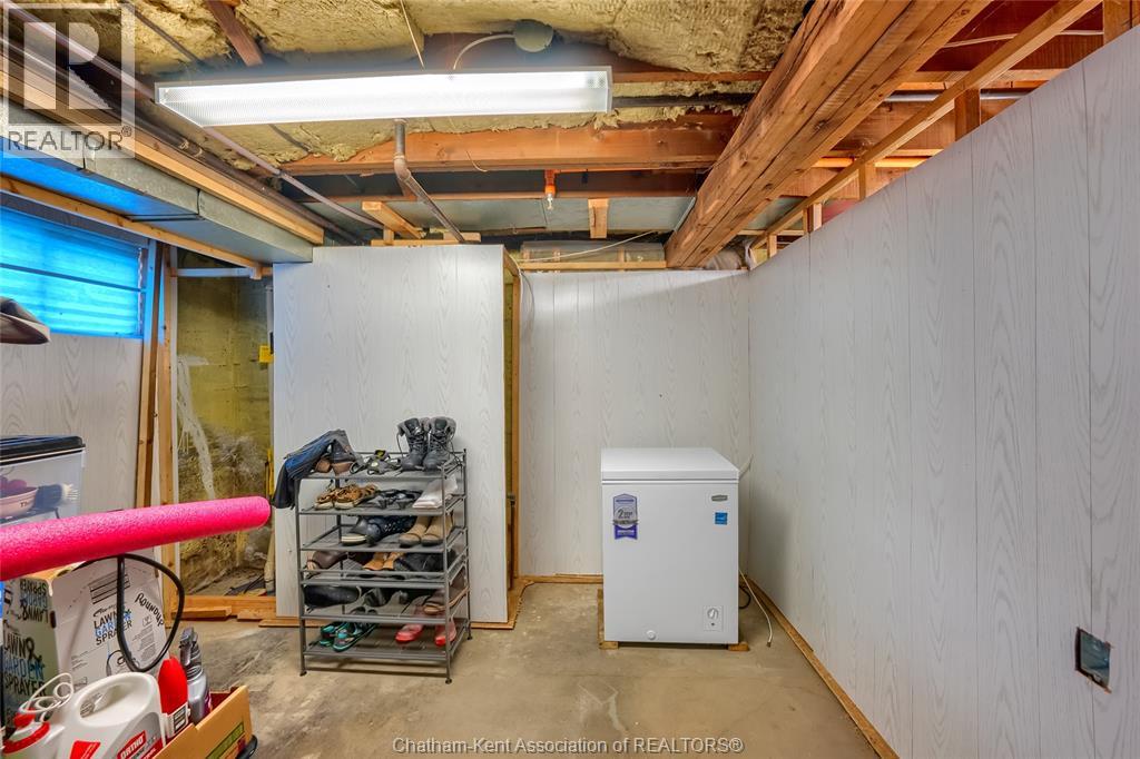 Photo 37 of 210 212 Elizabeth Street, Chatham ON