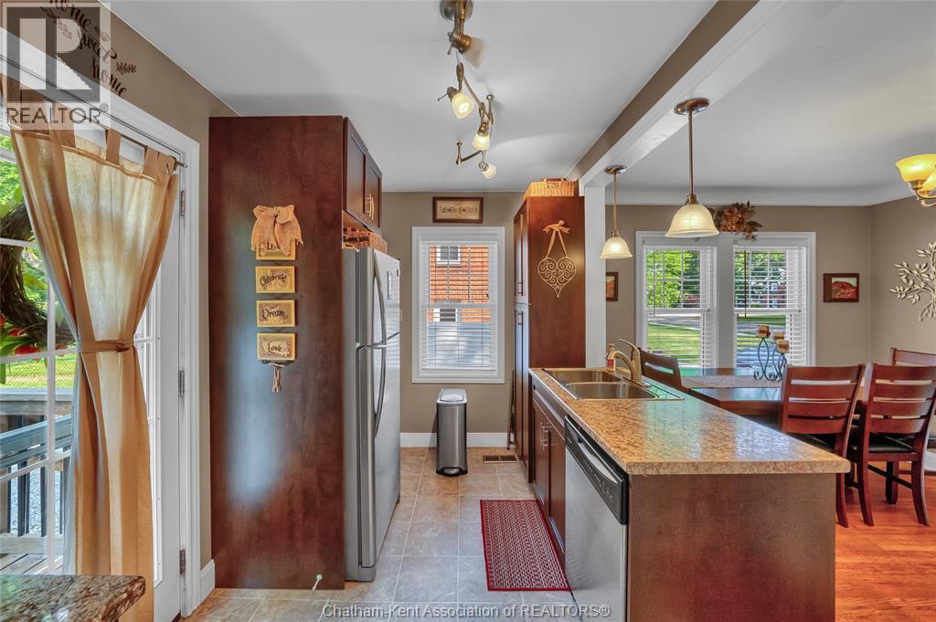 Photo 41 of 210 212 Elizabeth Street, Chatham ON
