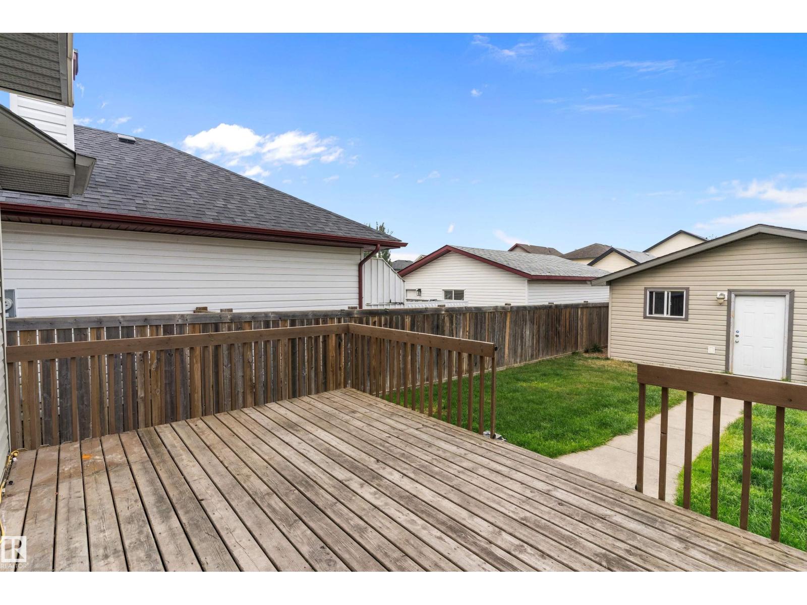 Photo 31 of 2330 29 A Av Nw, Edmonton AB