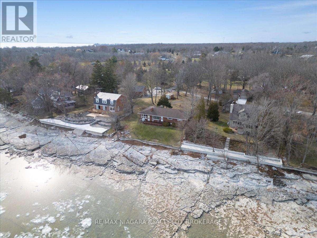 Photo 32 of 12 Harbourview Road, Wainfleet ON