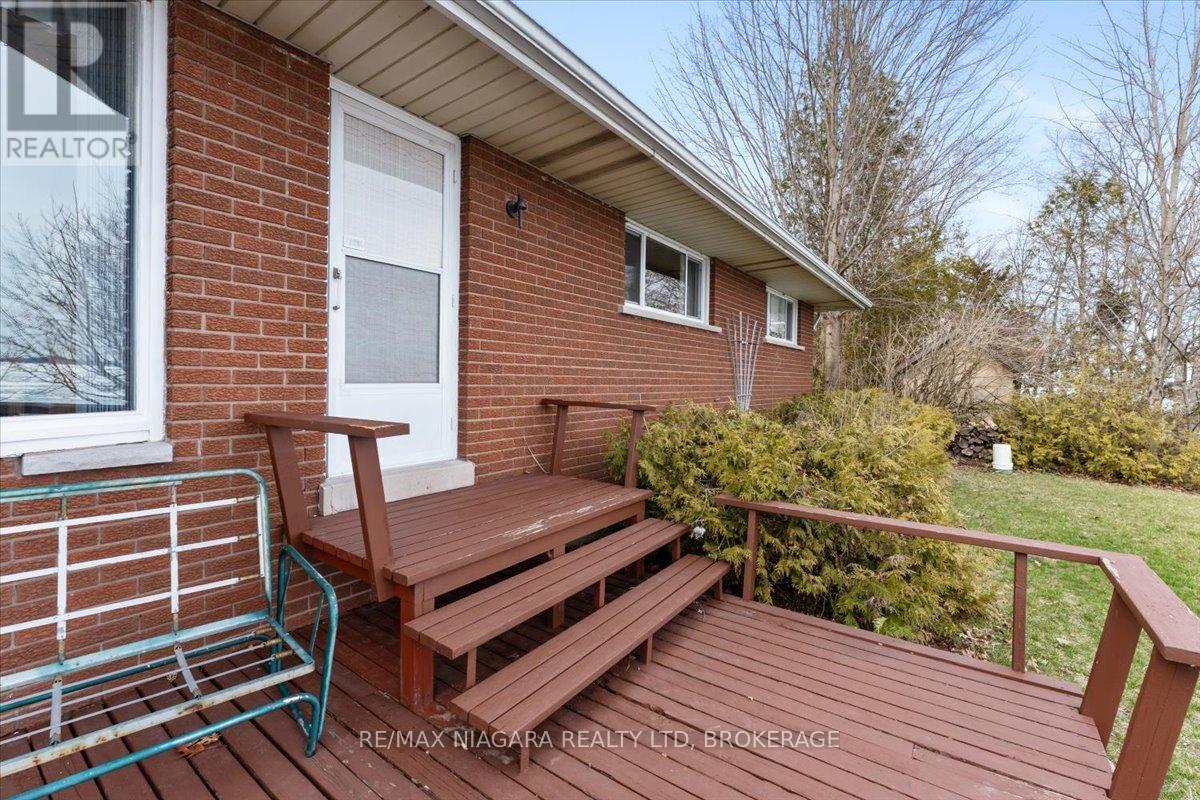 Photo 24 of 12 Harbourview Road, Wainfleet ON