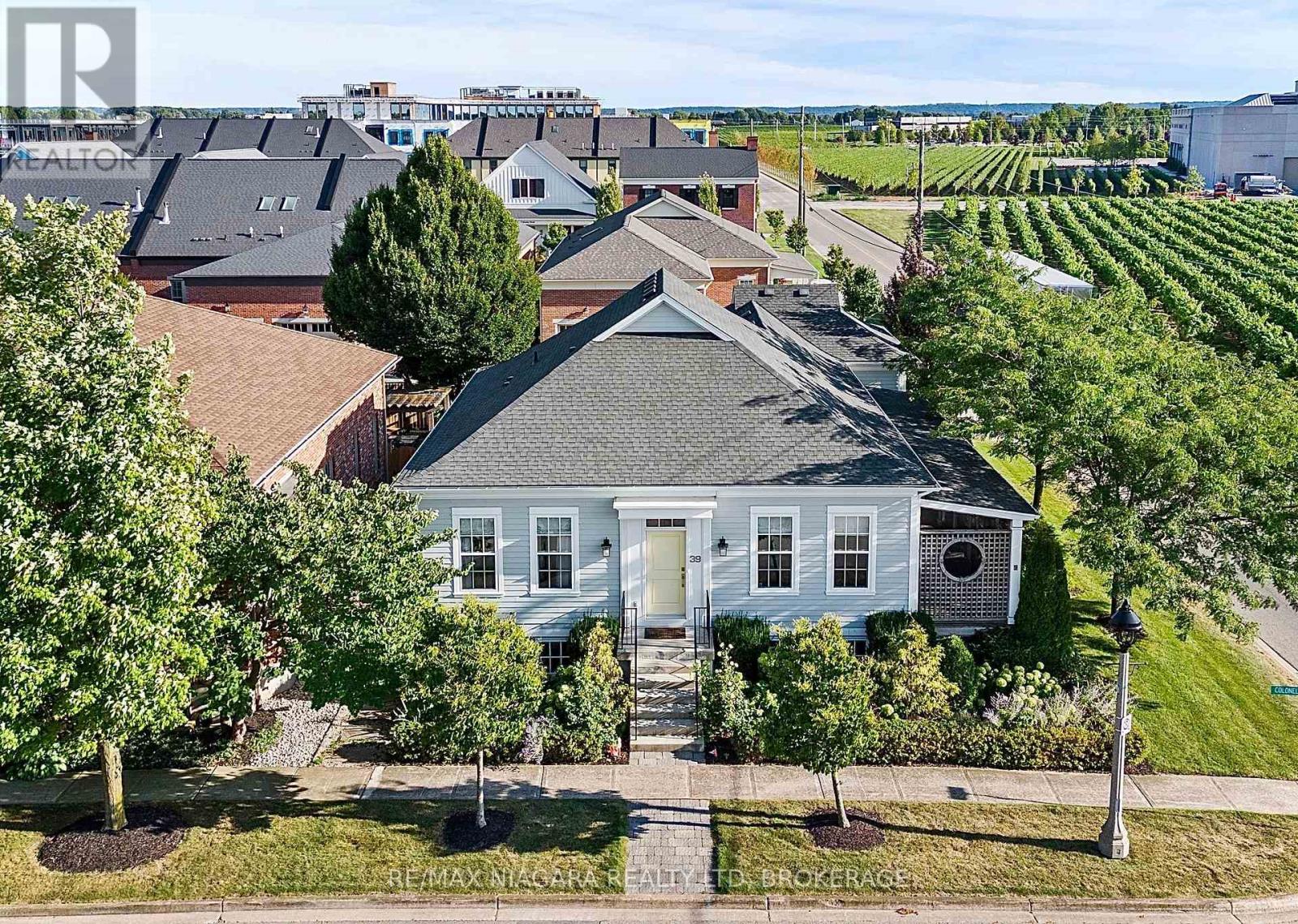 Photo 1 of 39 Colonel Cohoe Street, Niagaraonthelake ON