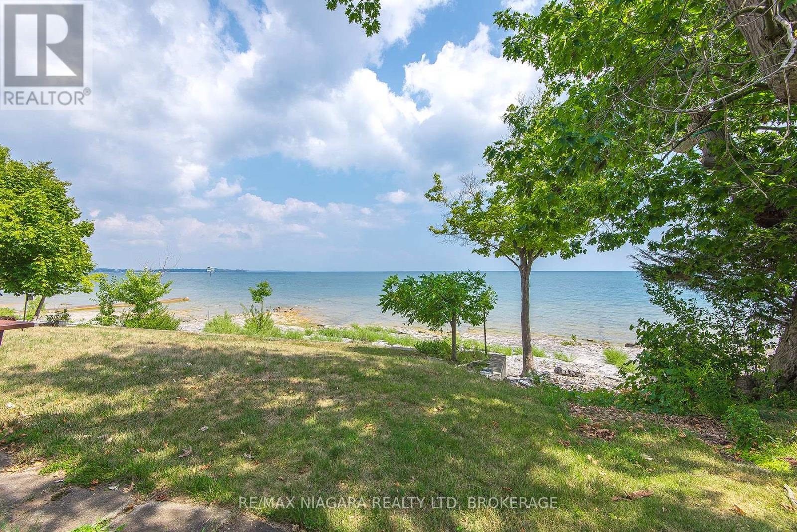 Photo 27 of 12 Harbourview Road, Wainfleet ON