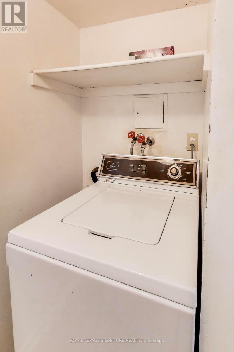Photo 21 of 1208 33 Elmhurst Avenue, Toronto ON