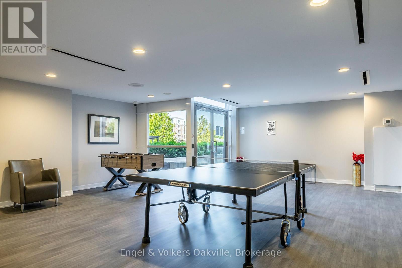 Photo 27 of 1940 Ironstone Drive, Burlington ON