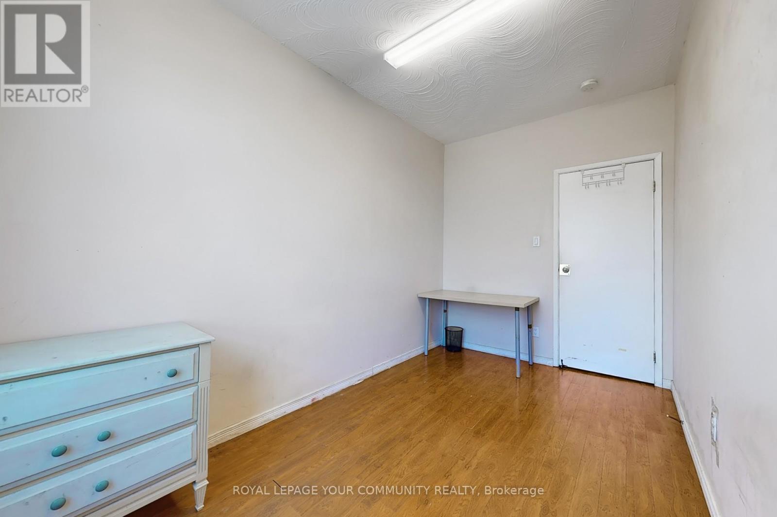 Photo 16 of 134 Brunswick Avenue, Toronto ON