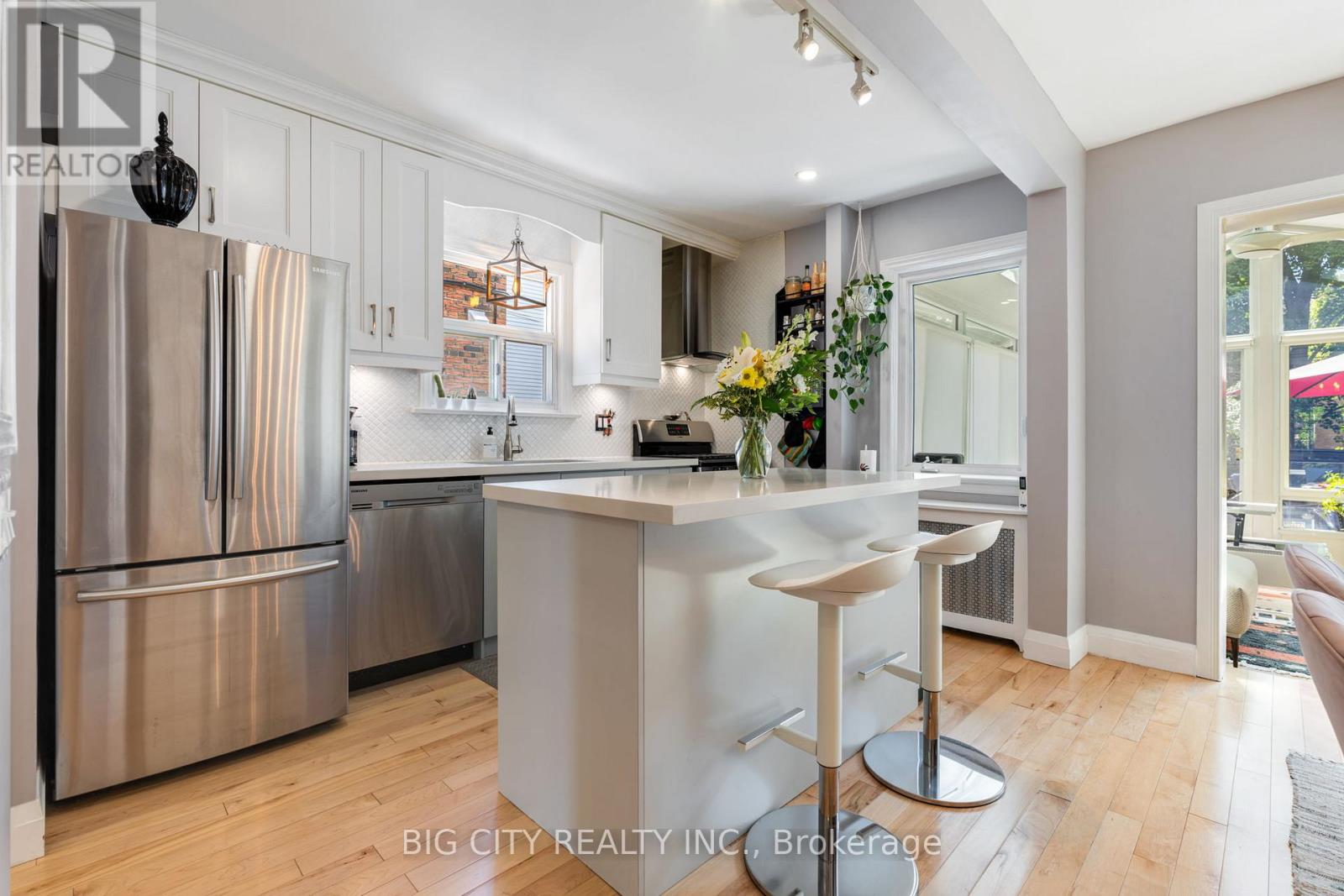 Photo 15 of Main 189 Donlea Drive, Toronto ON
