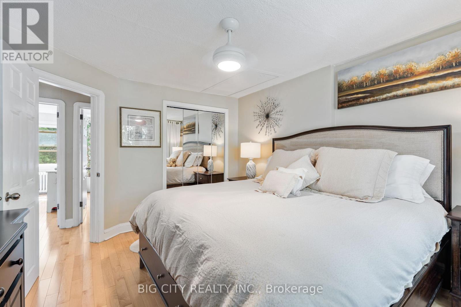 Photo 25 of Main 189 Donlea Drive, Toronto ON