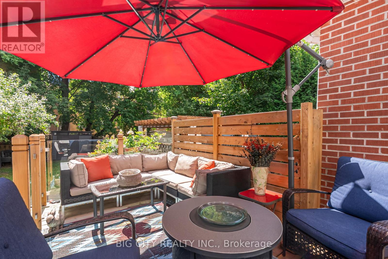 Photo 34 of Main 189 Donlea Drive, Toronto ON