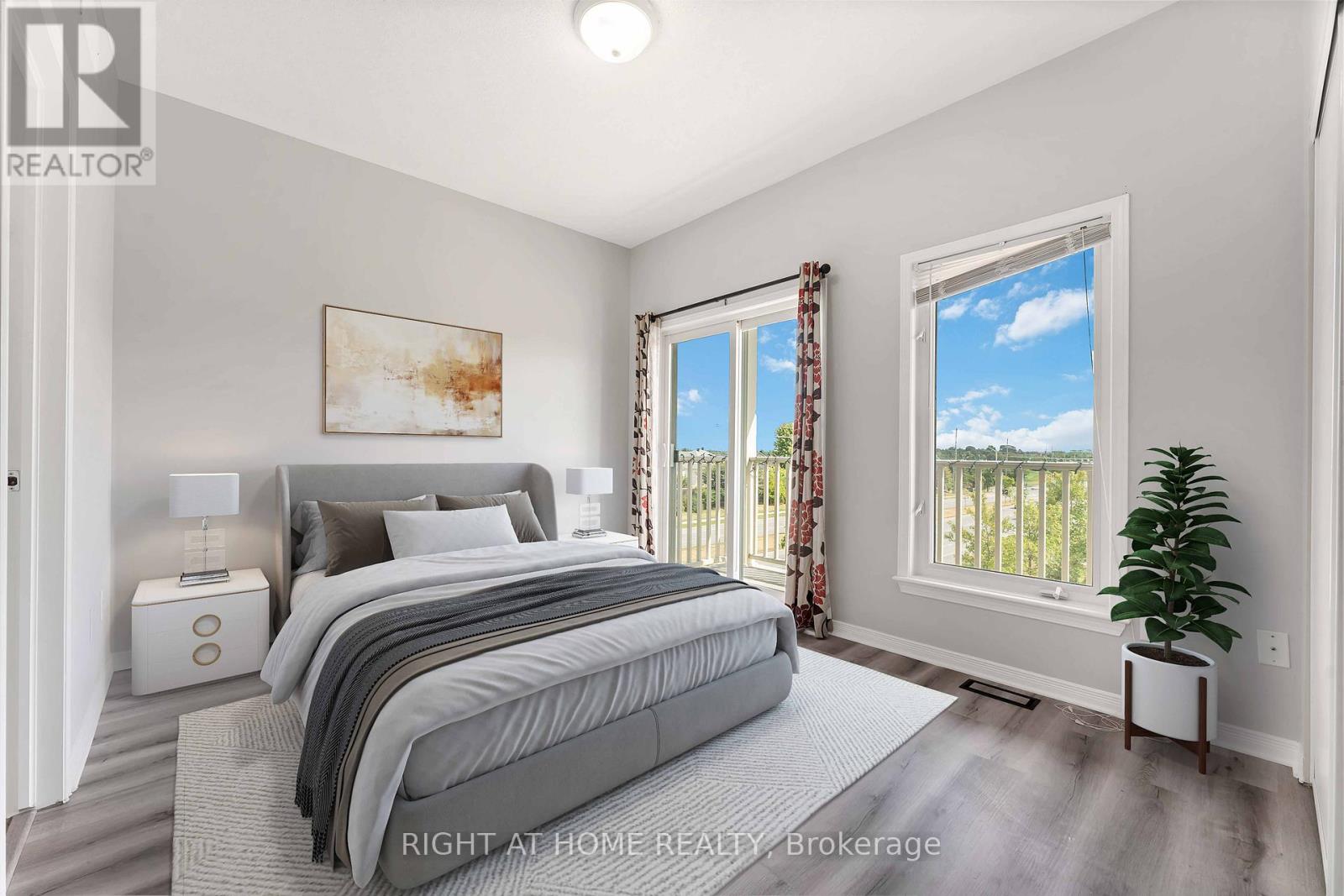 Photo 11 of 250 Espin Heights, Ottawa ON
