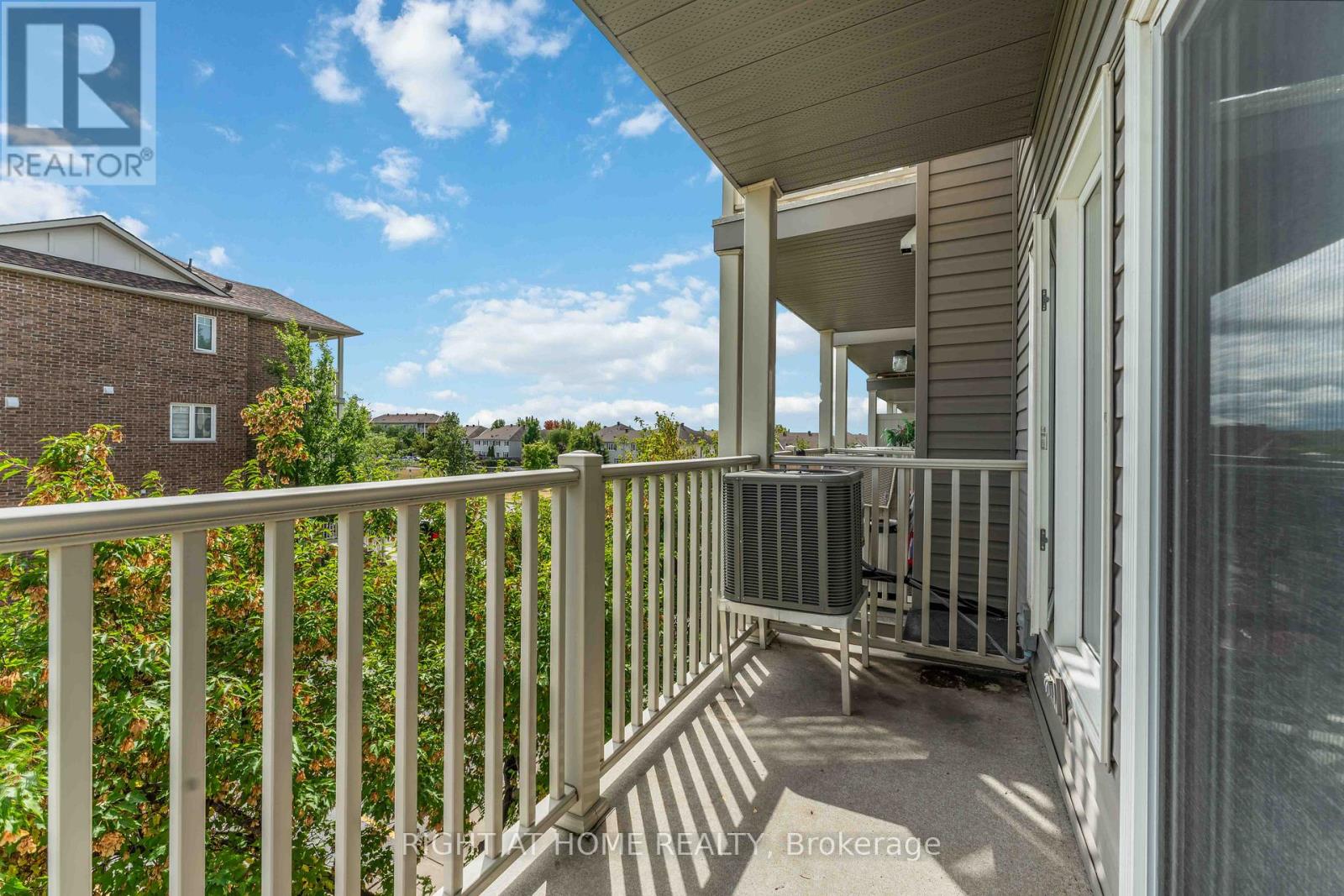 Photo 15 of 250 Espin Heights, Ottawa ON