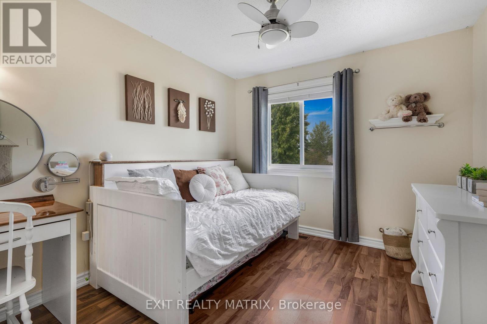 Photo 21 of 1503 Briarfield Crescent, Ottawa ON