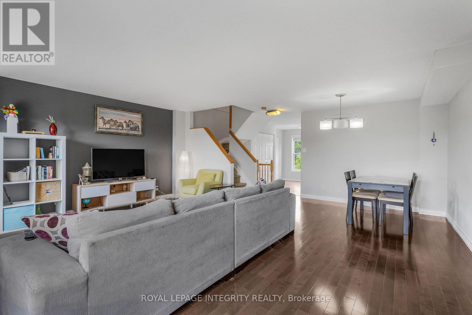 Photo 13 of 111 Arcola Private, Ottawa ON