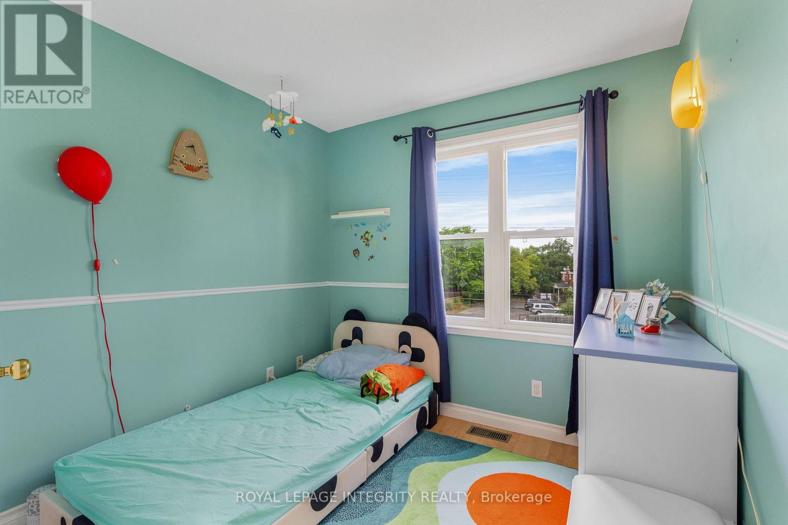 Photo 16 of 111 Arcola Private, Ottawa ON