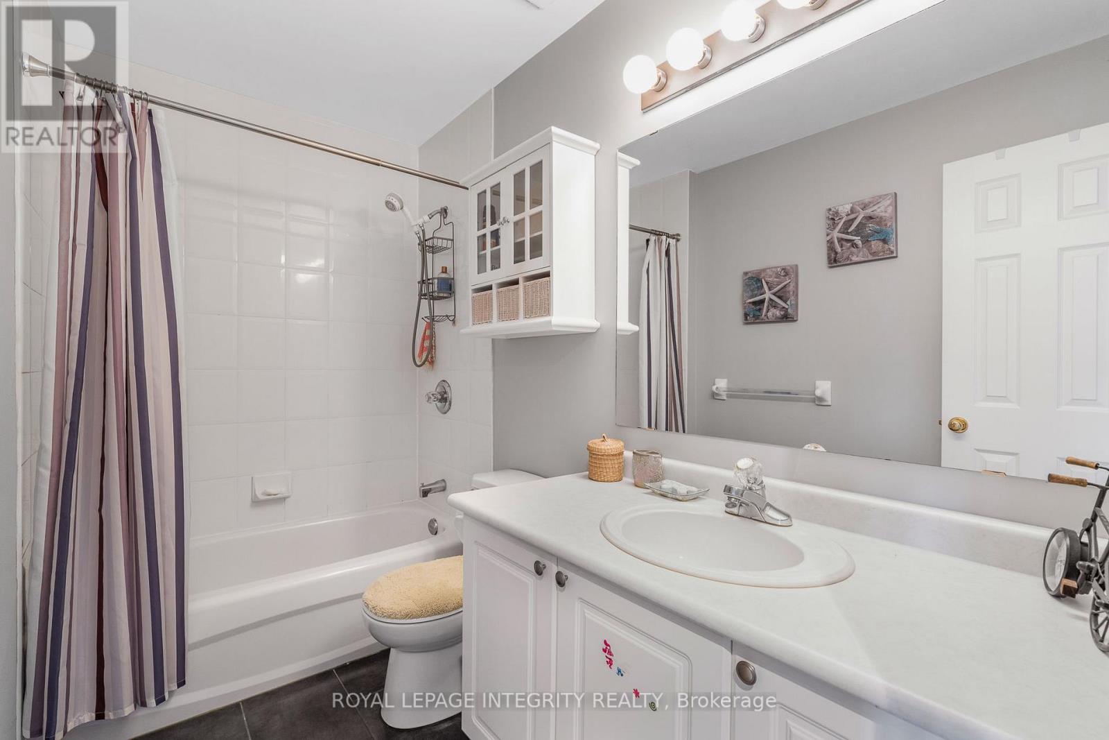 Photo 17 of 111 Arcola Private, Ottawa ON