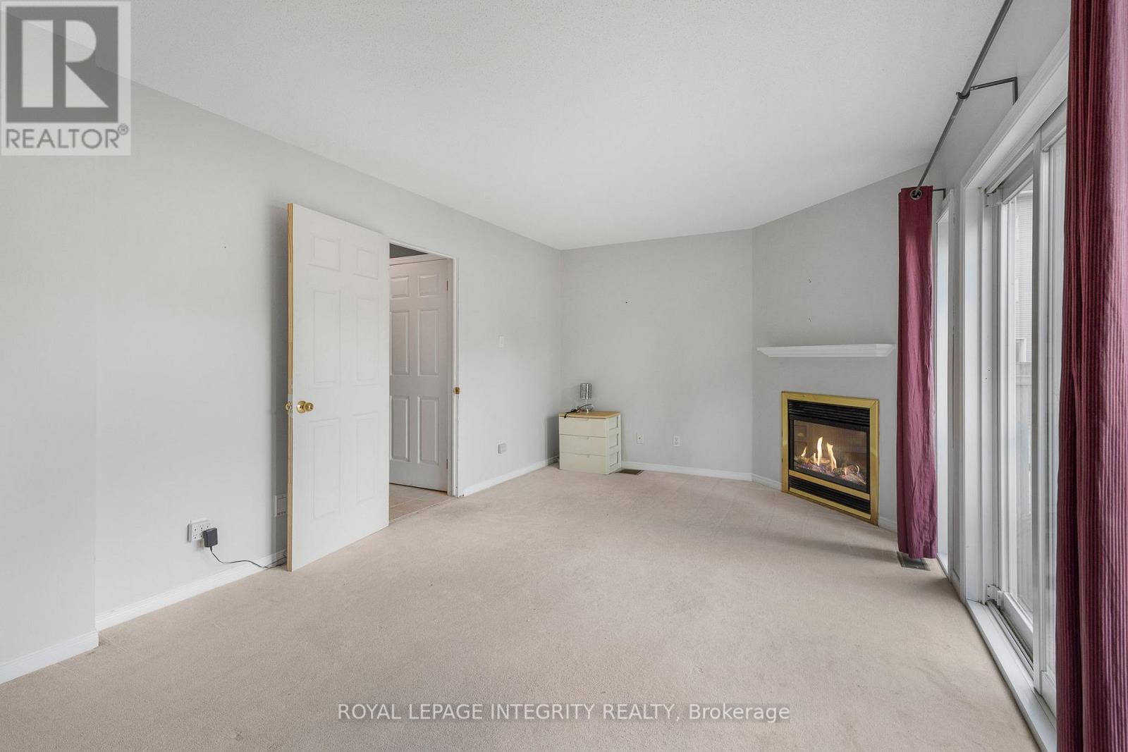 Photo 6 of 111 Arcola Private, Ottawa ON