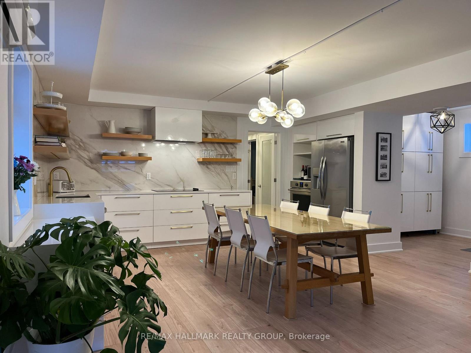 Photo 16 of 59 Douglas Avenue, Ottawa ON