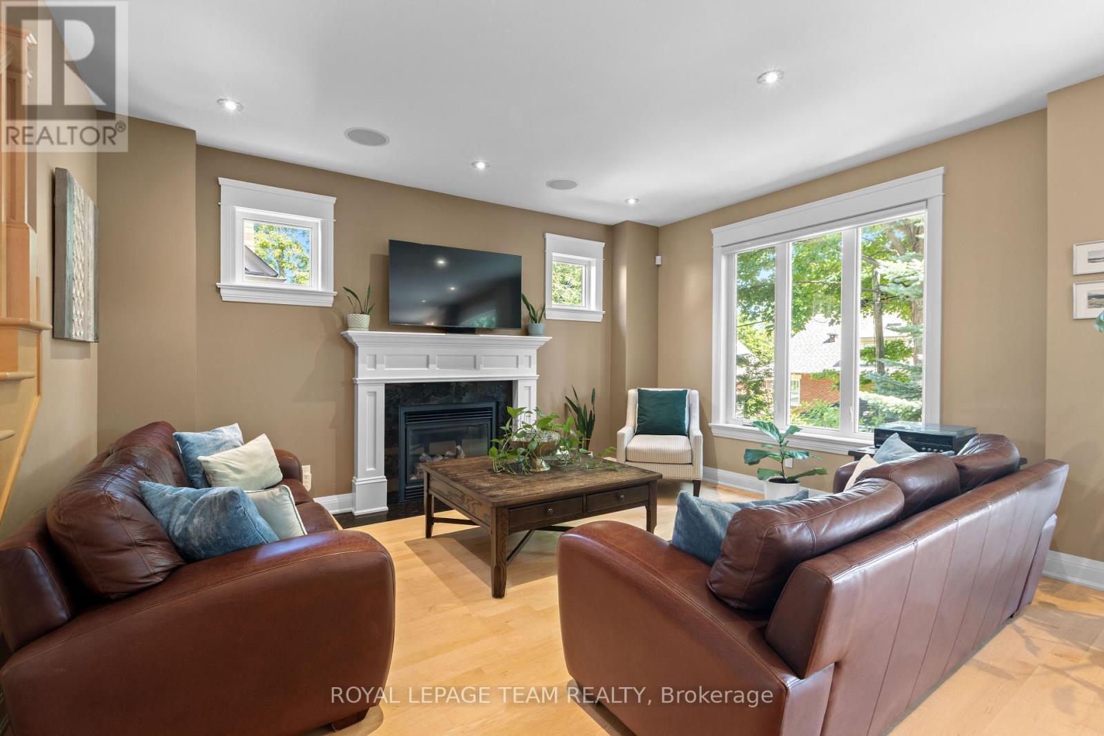 Photo 13 of 31 Granville Avenue, Ottawa ON