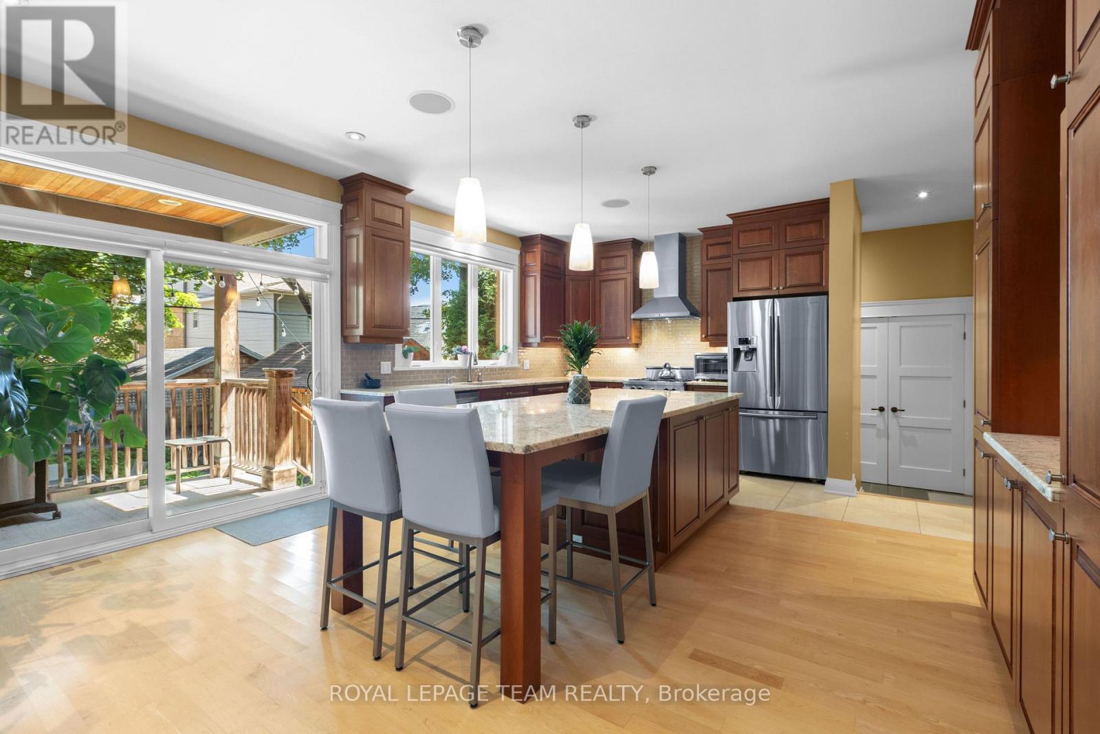 Photo 15 of 31 Granville Avenue, Ottawa ON