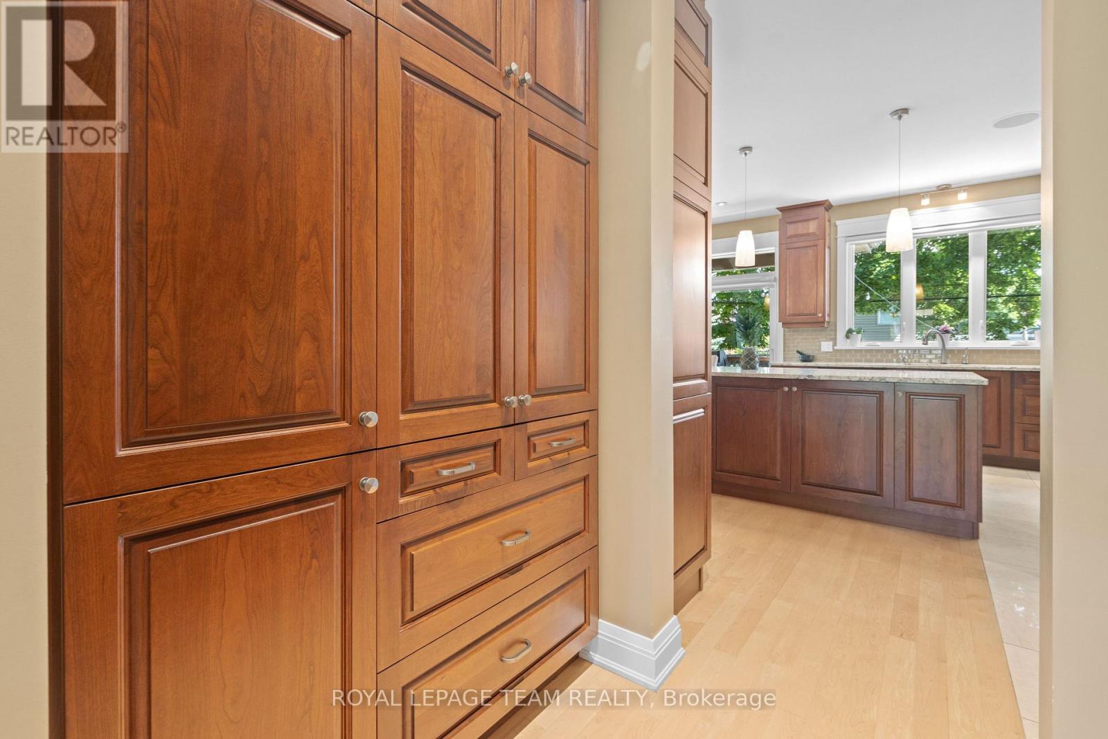 Photo 19 of 31 Granville Avenue, Ottawa ON