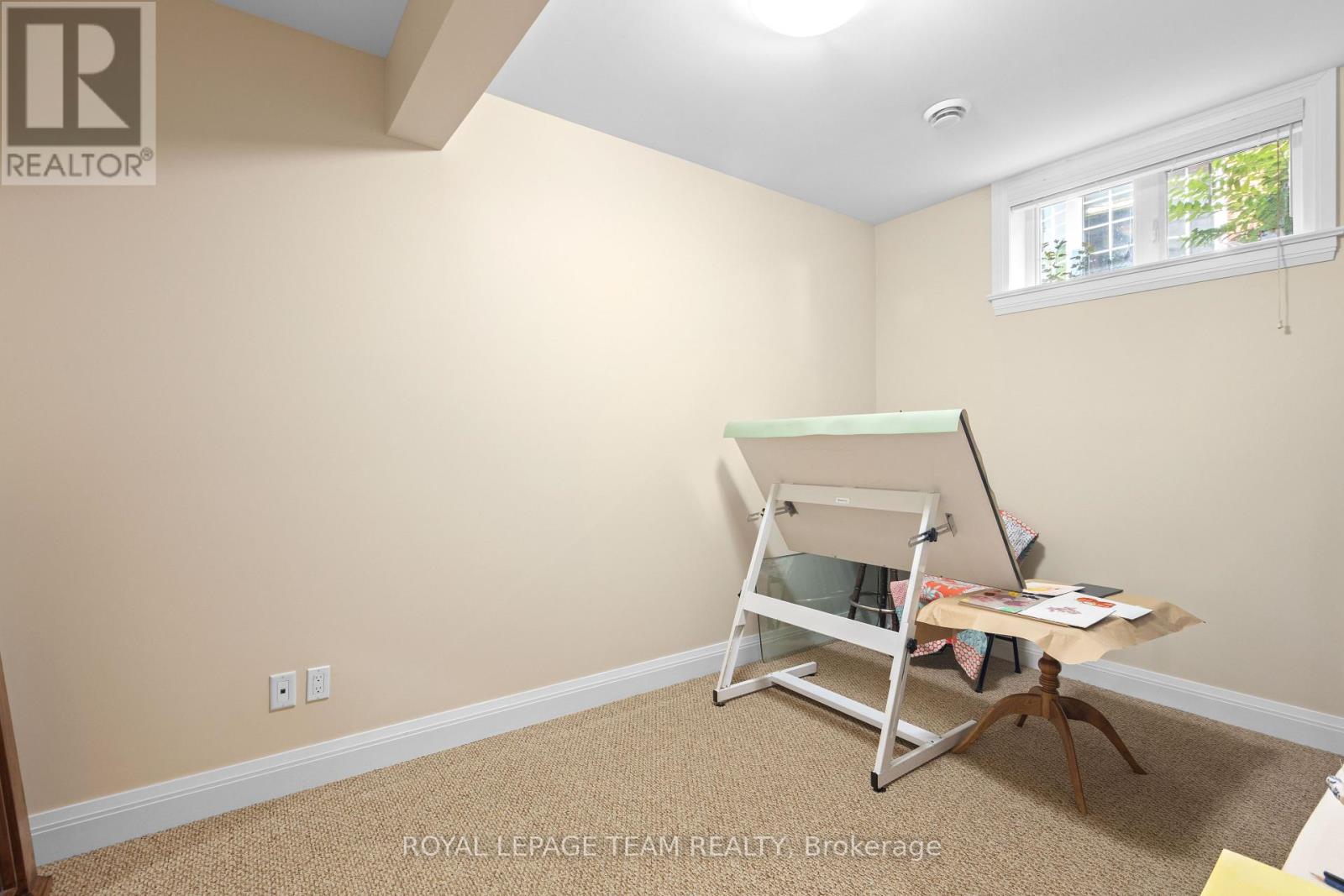 Photo 44 of 31 Granville Avenue, Ottawa ON