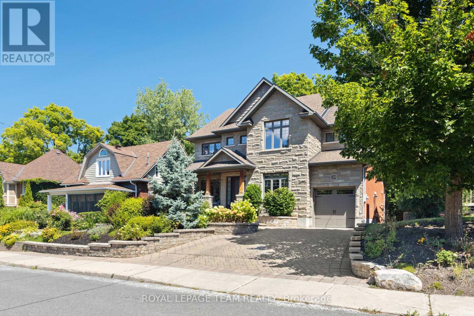 Photo 48 of 31 Granville Avenue, Ottawa ON