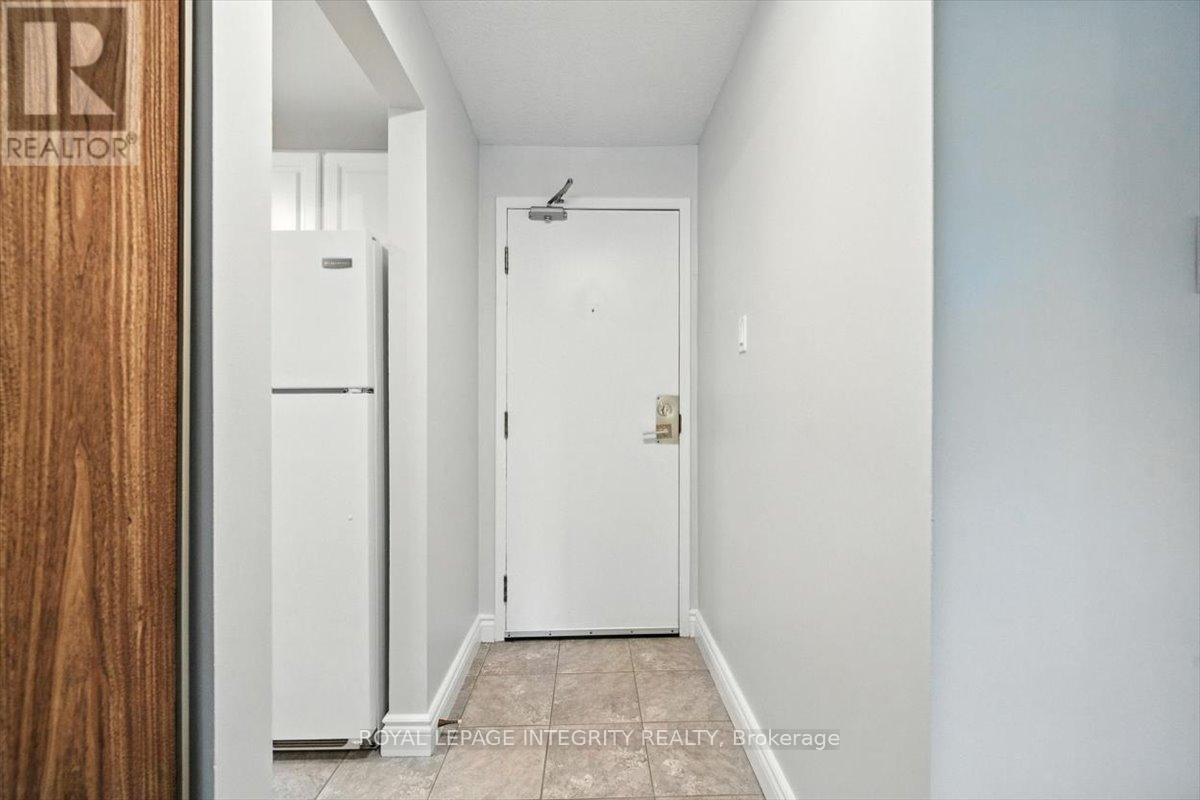 Photo 10 of 201 6470 Bilberry Drive, Ottawa ON