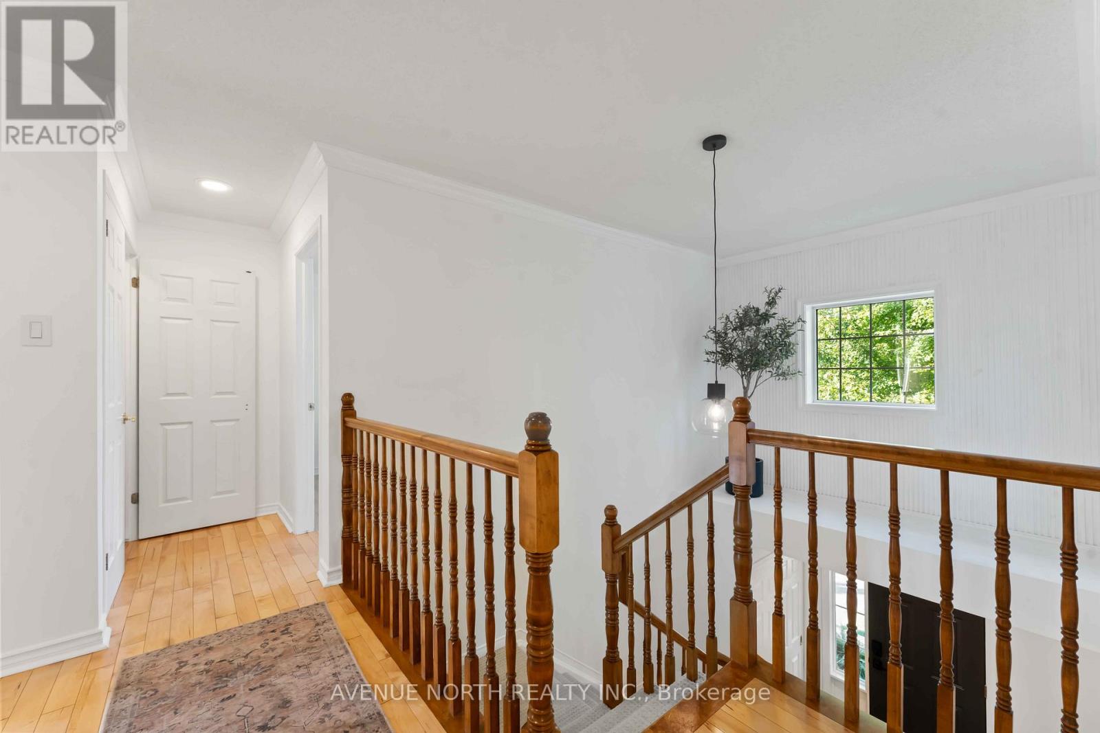 Photo 24 of 102 Chancery Crescent, Ottawa ON