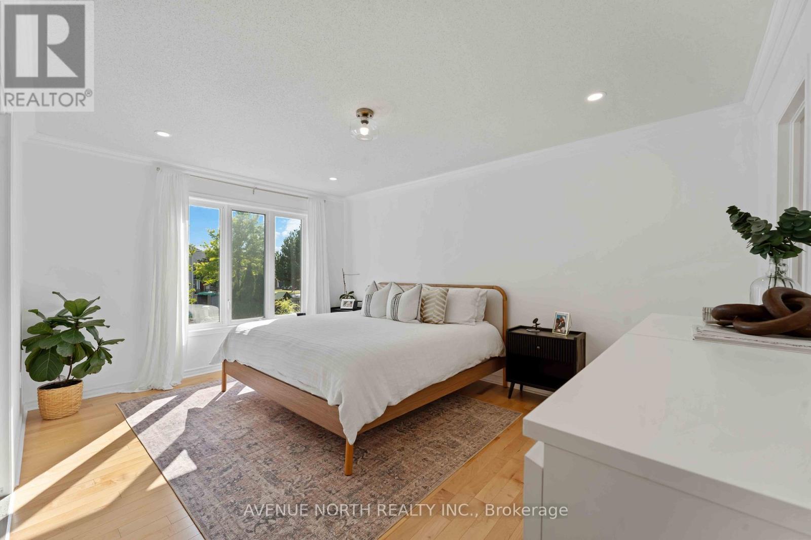 Photo 25 of 102 Chancery Crescent, Ottawa ON