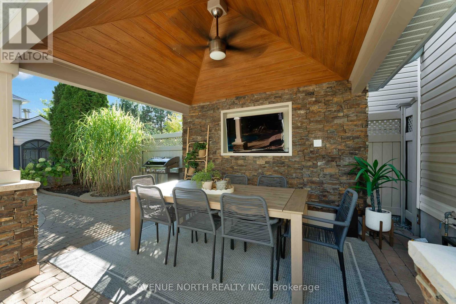 Photo 42 of 102 Chancery Crescent, Ottawa ON