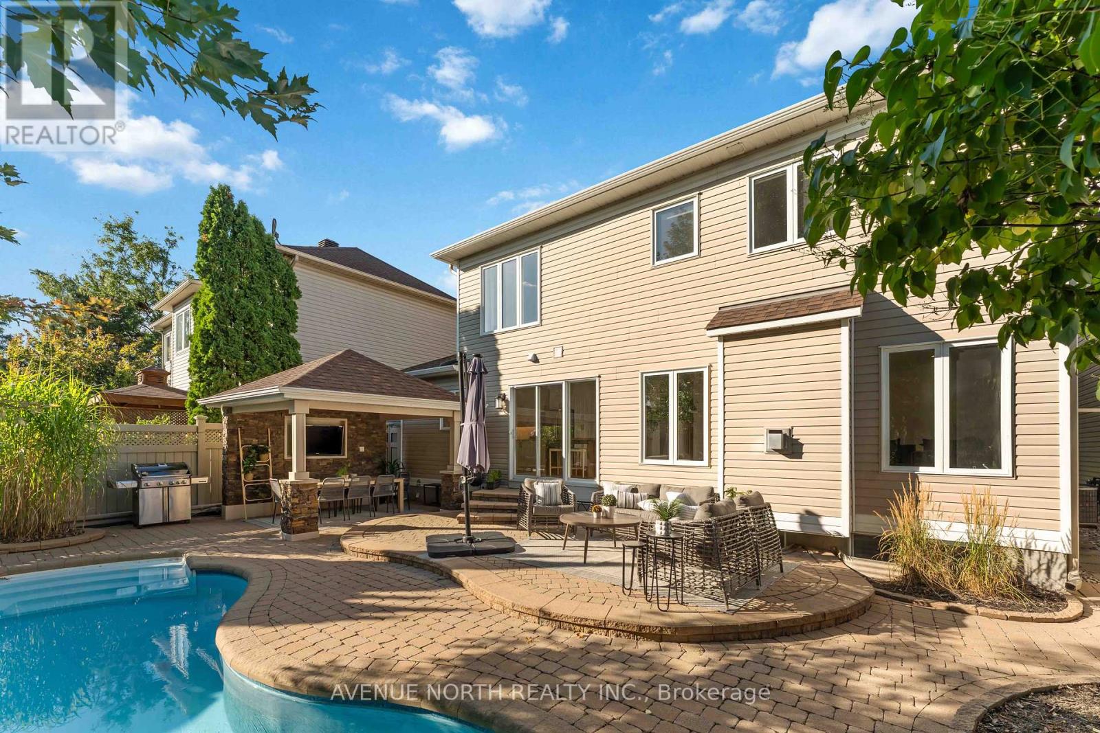 Photo 45 of 102 Chancery Crescent, Ottawa ON
