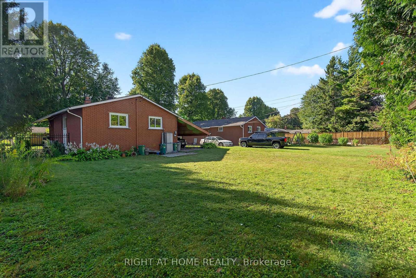 Photo 36 of 1153 Adirondack Drive, Ottawa ON
