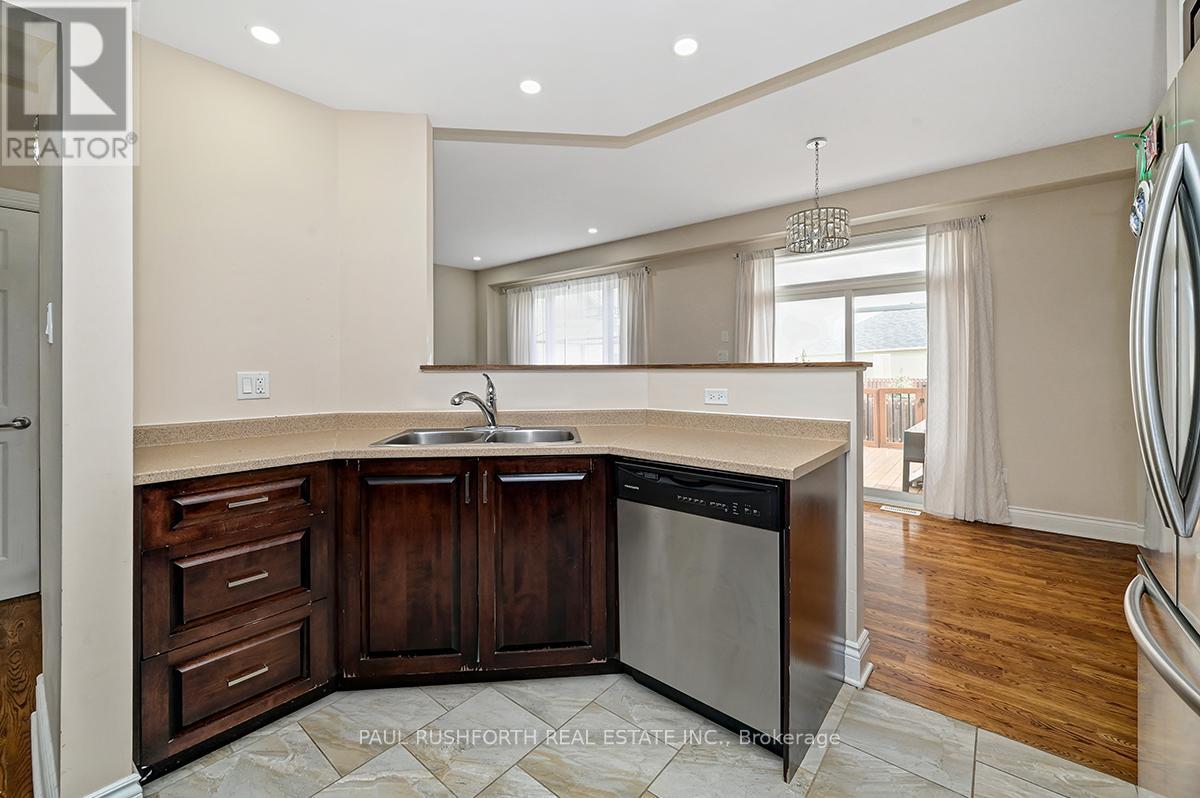 Photo 12 of 114 Bert Hall Street, Arnprior ON