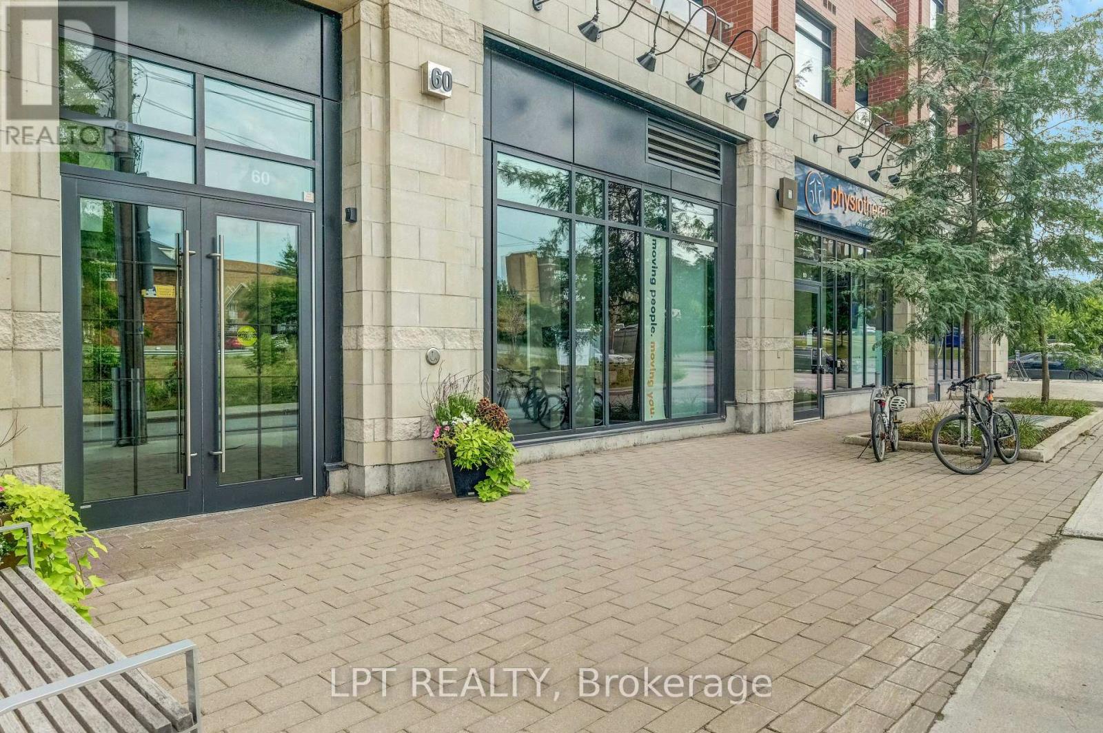 Photo 5 of 504 60 Springhurst Avenue, Ottawa ON