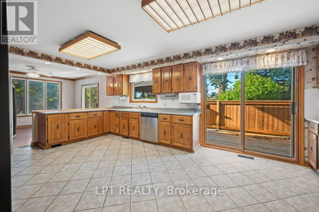 Photo 11 of 5 Cashman Place, Kingston ON