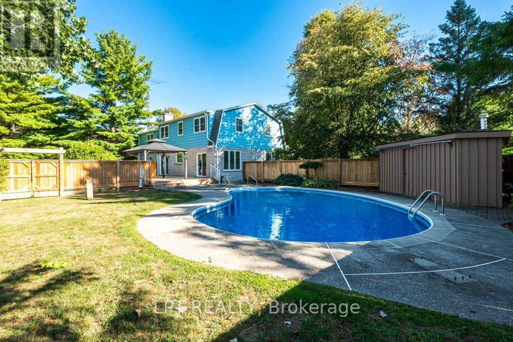 Photo 3 of 5 Cashman Place, Kingston ON