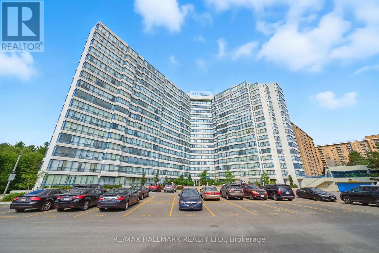Photo 3 of 802 3050 Ellesmere Road, Toronto ON