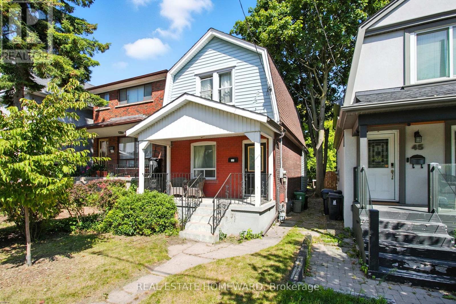 Photo 3 of 47 Eldon Avenue, Toronto ON
