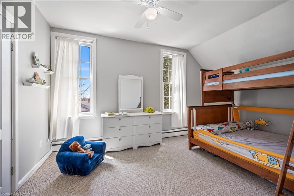 Photo 30 of 22 Tolhurst Avenue, St George ON