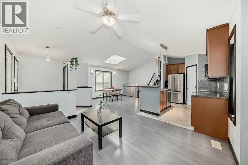 Single Family House 4 Level for Sale in  Covepark Green NE Coventry Hills Calgary 